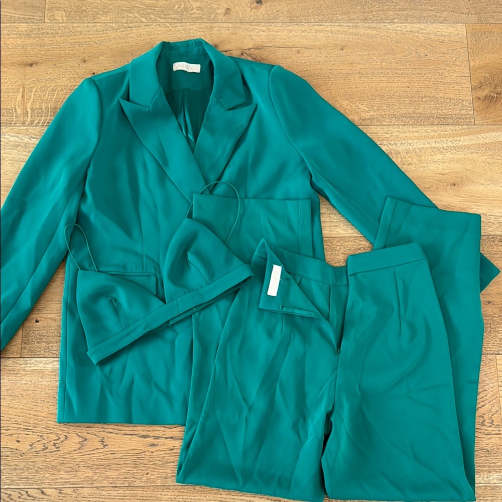 Meshki Teal Green Three-Piece Suit Set
